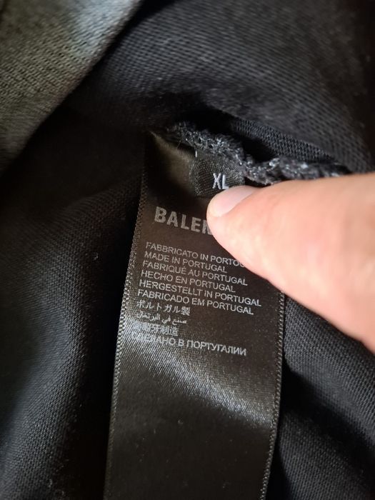 BALENCIAGA- FENDI мъжки тениски  2XL  размер.