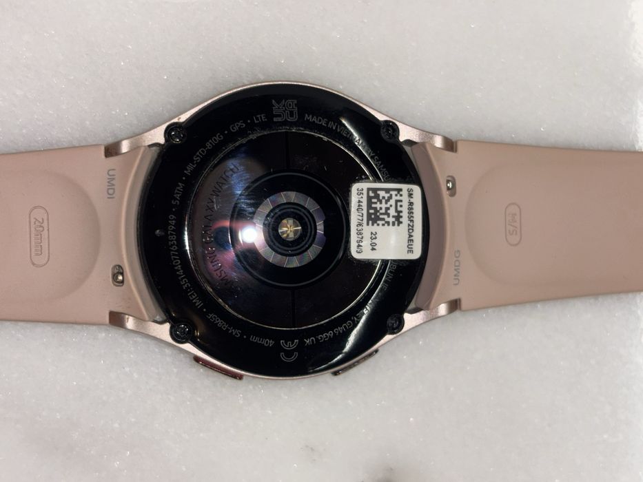 Часовник Samsung Galaxy 4 40mm