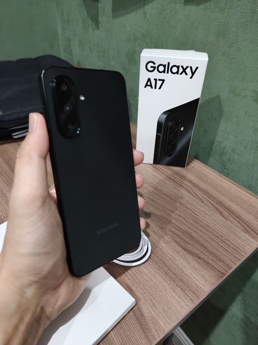 Samsung Galaxy A17