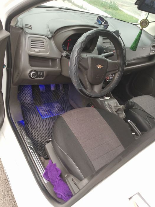 Samarqand kobolt sotiladi