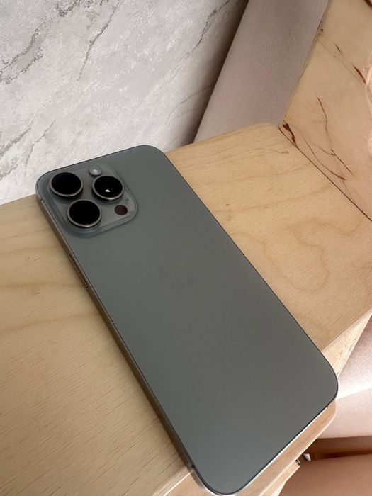 Iphone 15 pro max 1 TB