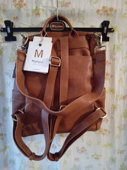 Geanta convertibila in rucsac, nou cu eticheta