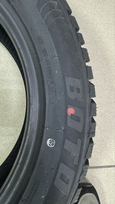 215/55R17 Boto 2025г