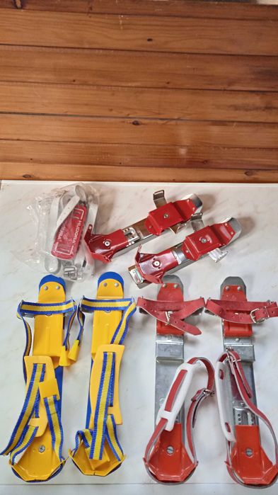 Мини ски, кънки за сняг и лед, снегоходки