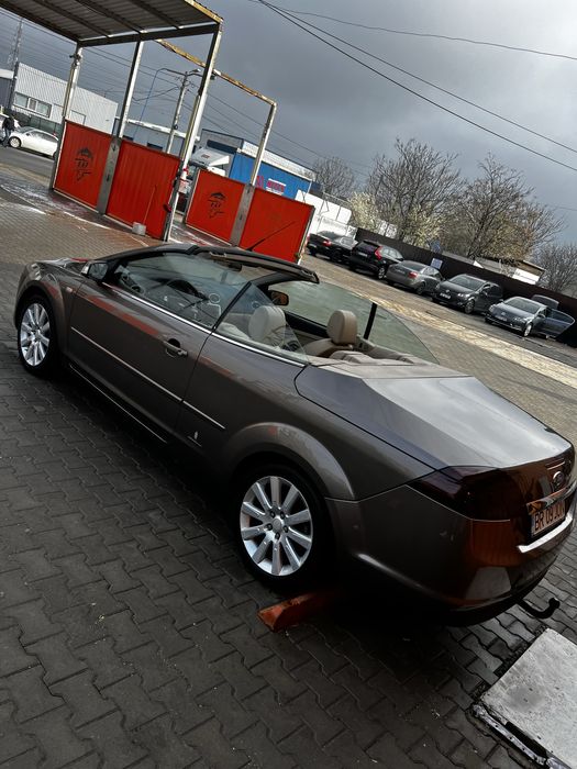 Vand sau schimb ford focus cc 2.0 disel