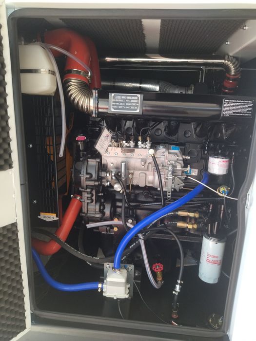 Дизельный генератор YIHUA GENSET 100КВT, дизельный движок dvijok, gene