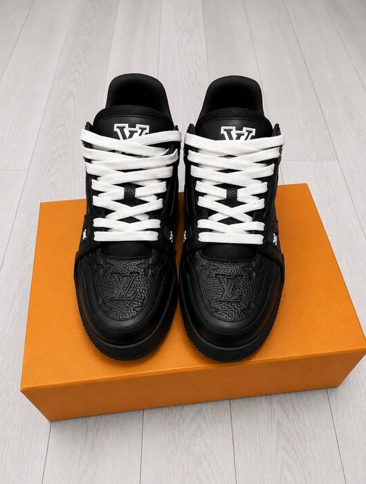 Louis Vuitton LV Trainer Black Monogram Leather 41