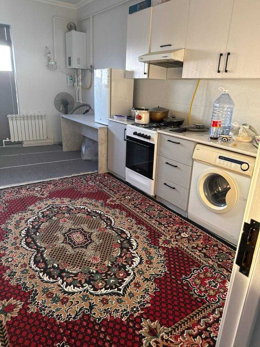 Сдается в аренду квартиру на урикзор рынок новый дом