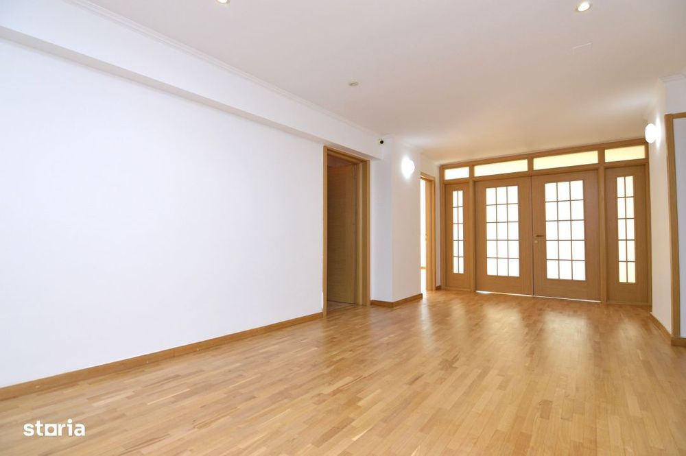 Vanzare Apartament 4 Camere Unirii – Splaiul Unirii