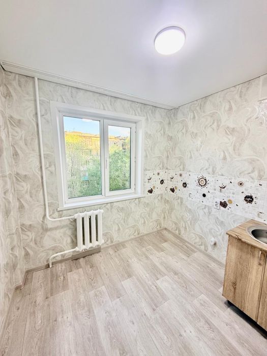 Продам квартиру Ломоносова 43/1