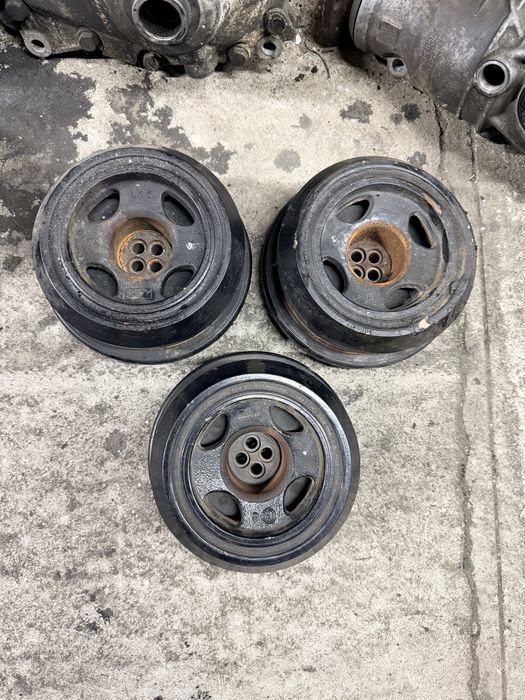 Fulie motor fulie vibrochen bmw m550d f15 f16 f10 f01 381cp n57d30c