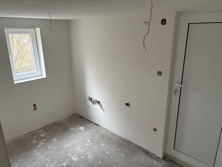 Продава се Къща в Батановци - 100 кв.м за 765 €/кв.м - Снимка #4