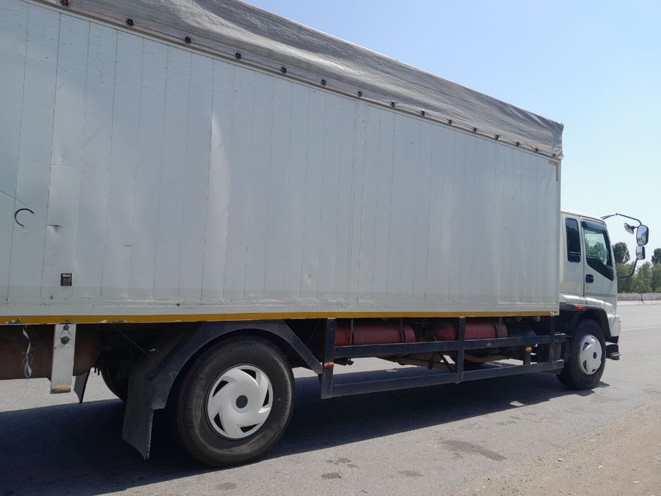 Isuzu 10 tonnalik 2018 yil
