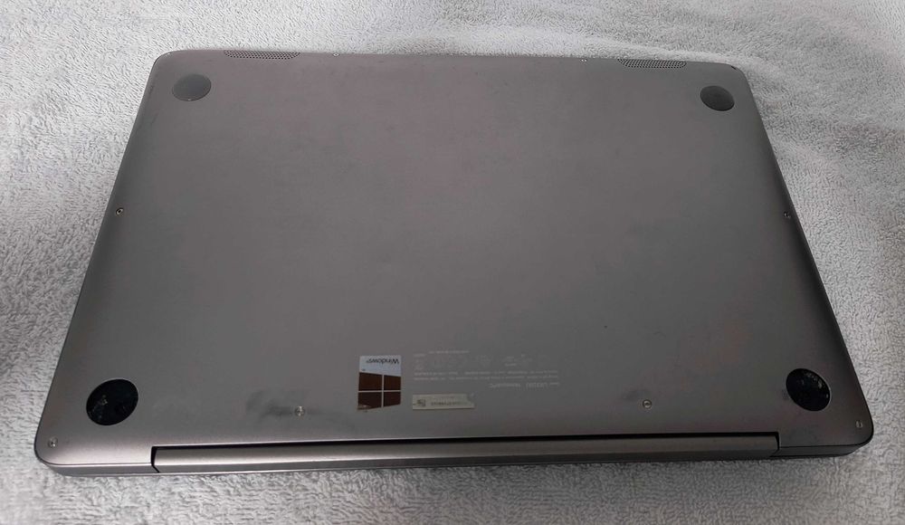 Laptop 13.3" ultraportabil asus UX310u i5 7200U 16gb ram ssd 256gb nvidia 940MX
