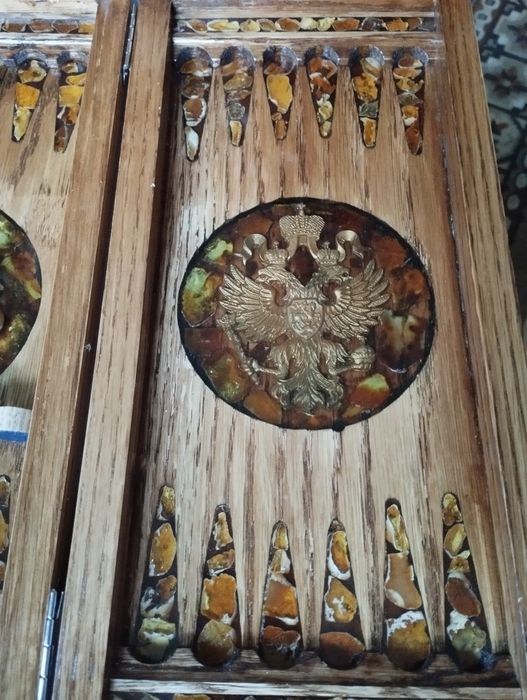 Продам нарды из янтаря