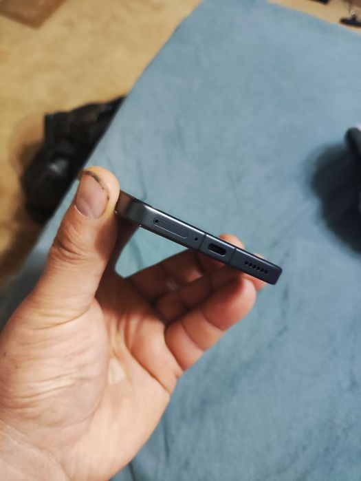 Poco f7pro  в отличном состоянии