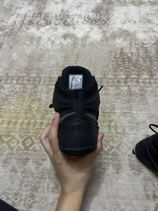 ghete de lupte/box nepurtate