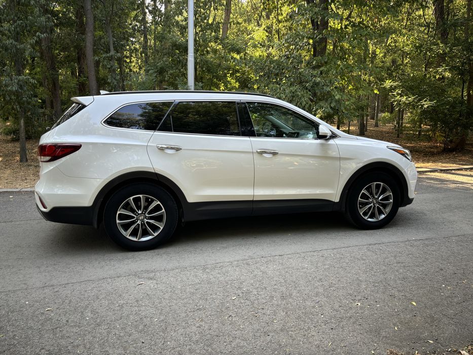 Hyundai Santa Fe 3  3.3GDi XL