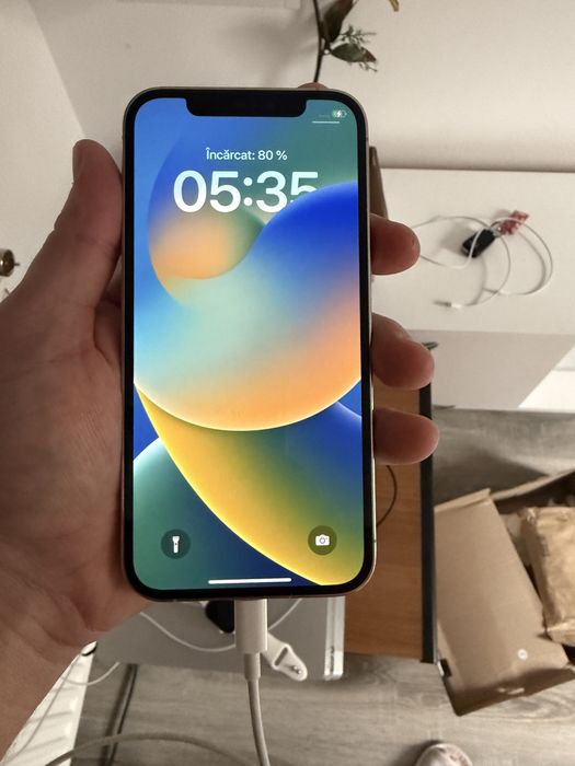 Iphone 12 pro de 256  in stare buna