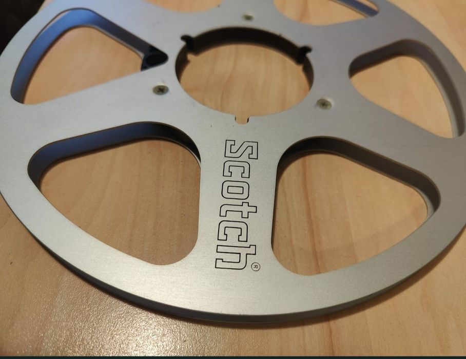 2 role Scotch 26" stare ca noi