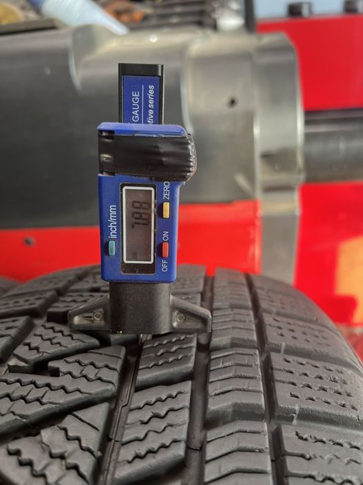 Зимни гуми 225/60 R18 Kumho