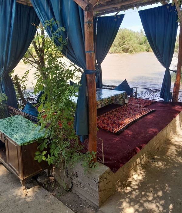 Dacha tapchan dam olish uchun