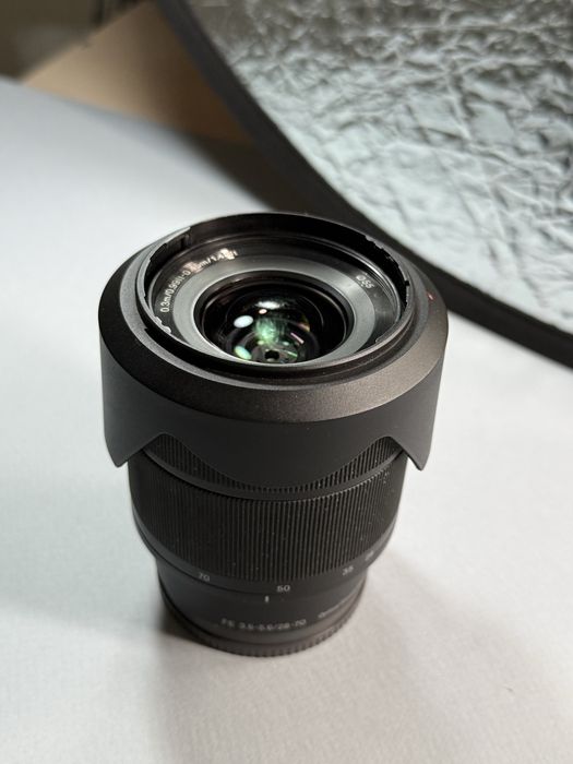 sony 28-70 3.5/5.6