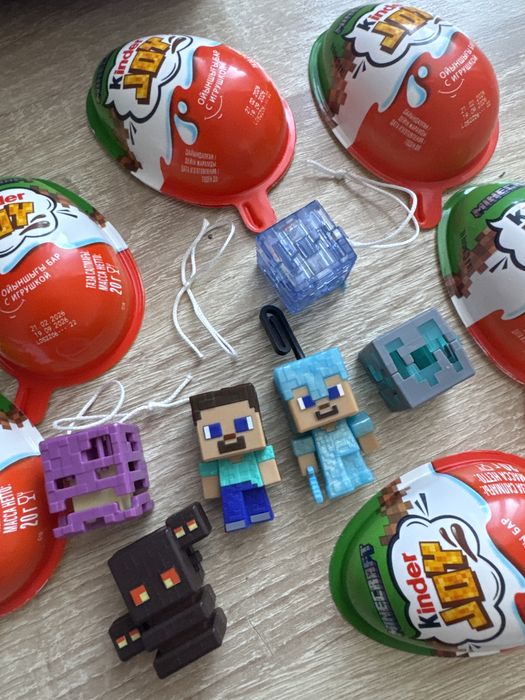 Киндер майнкрафт. Kinder joy minecraft