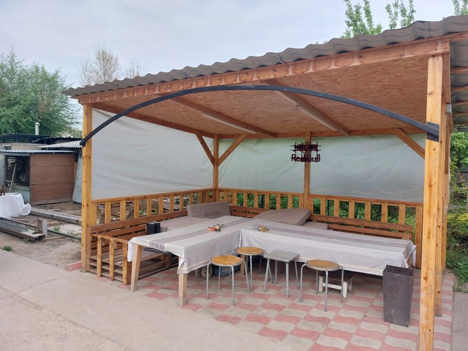 Продам беседку  из дерева
