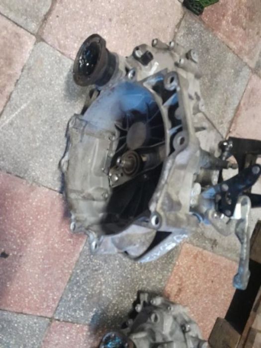 cutie viteze skoda fabia 2 1.2 benzina chf cod cutie lvc vw polo 6r