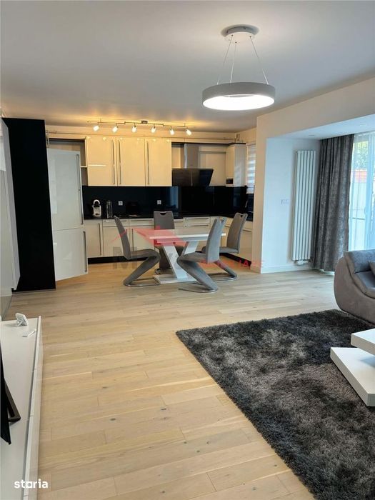 Duplex, aproape de Lama