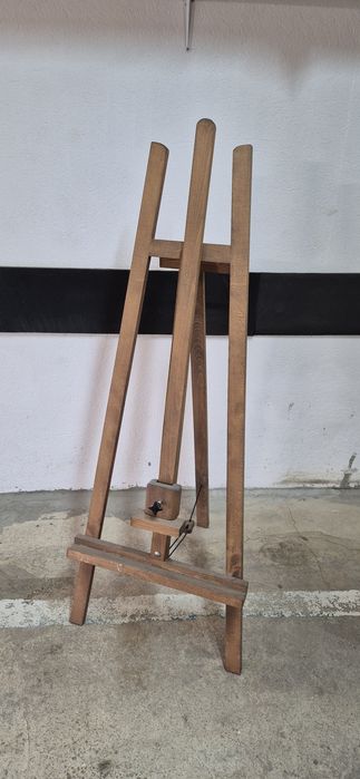 Дървен статив за рисуване