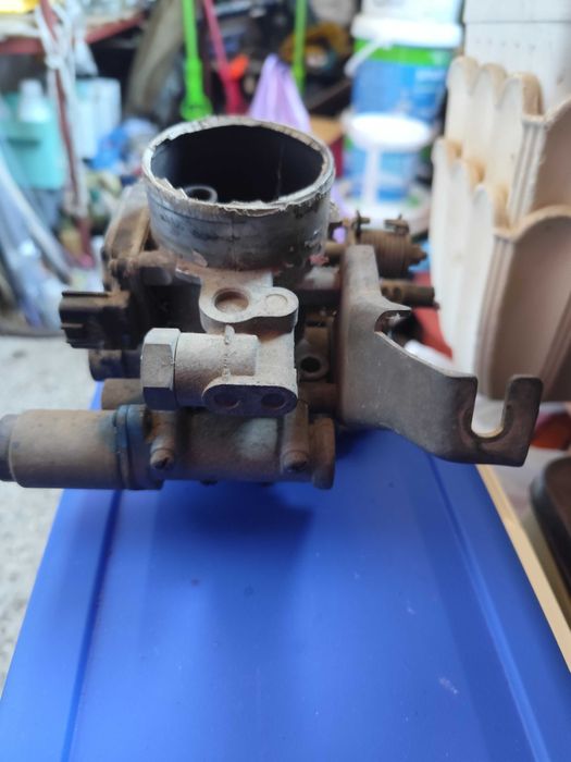 Дросел  за Нисан Примера  купе Р 10