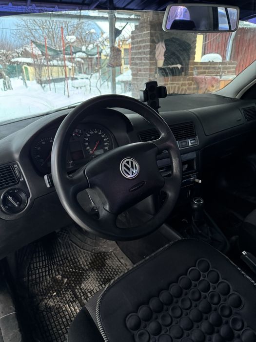 Volkswagen golf 4 ,an 2000