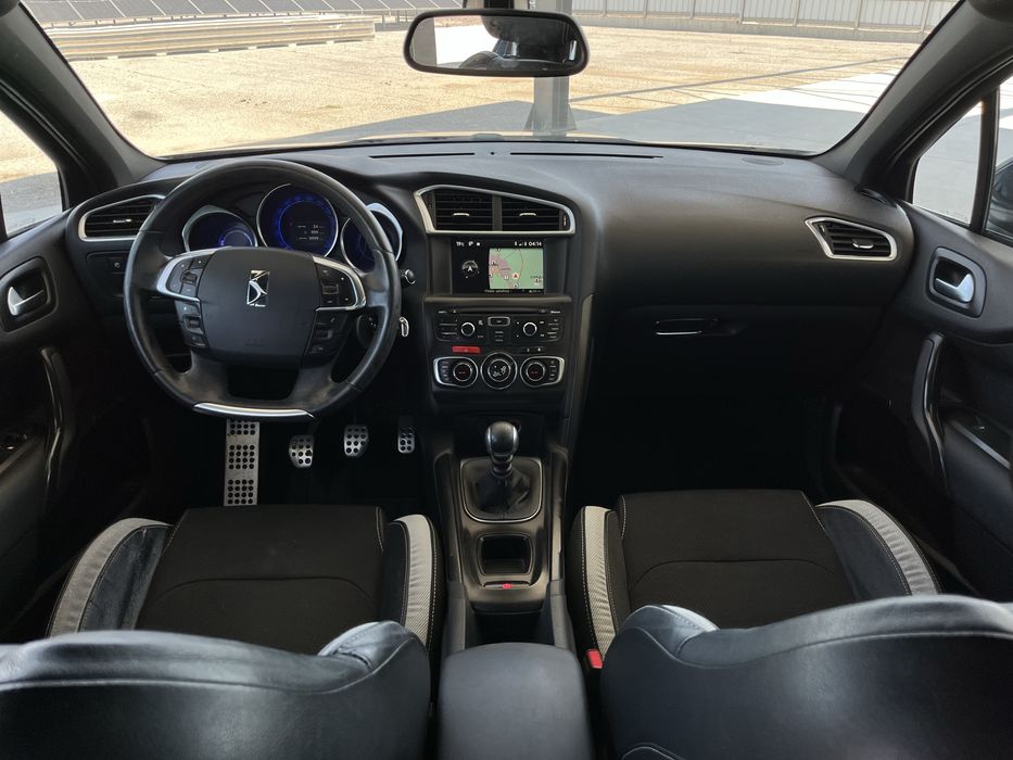 Citroën DS4 2013 / NAVI / Масаж на седалките