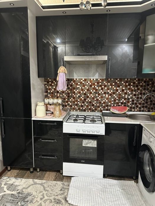 Сотилади Квартира!! Сергели, Чоштепа, 1/4/7, мебель ва техника колади