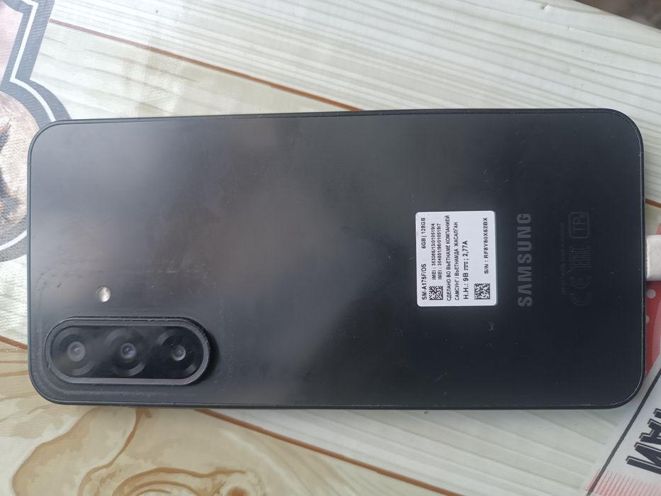 Samsung galaxy A17  128 Gb Original