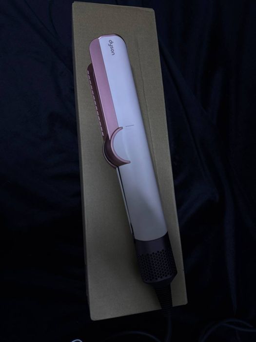 Фен-выпрямитель Dyson Airstrait