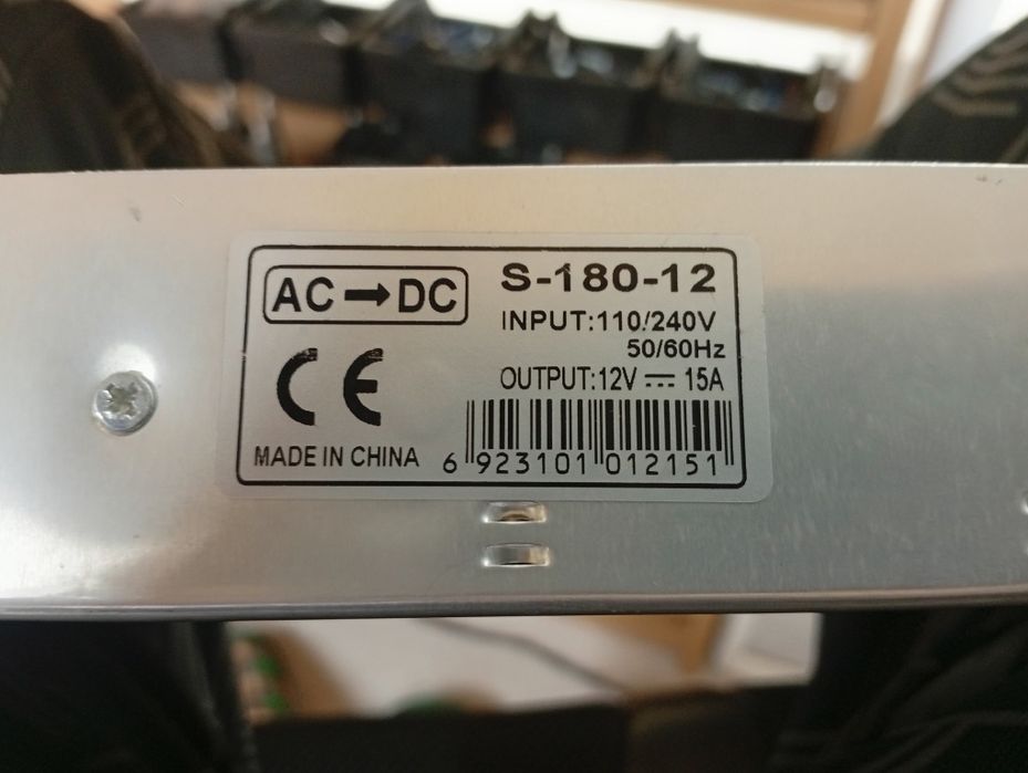 Блок питания 180ватт