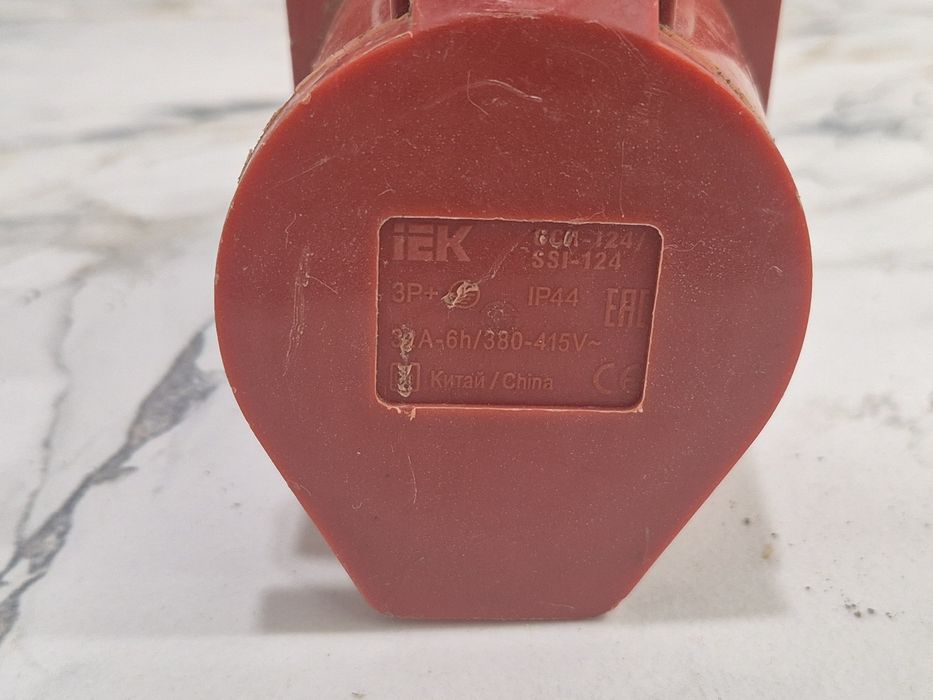 Стационарная розетка