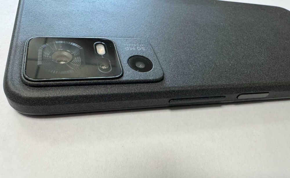 TCL 40R 5G  256/6gb