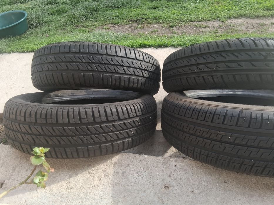 Vând 4 anvelope/cauciucuri de vară pentru căruțe