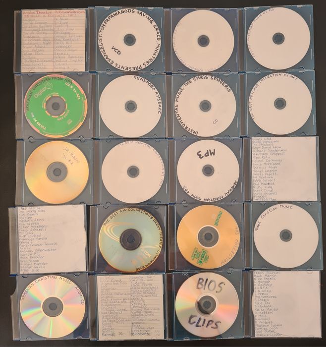 Колекция от над 110 оригинални музикални CD албуми (Rock, Metal, Pop, Alternative) + Подарък записани дискове!