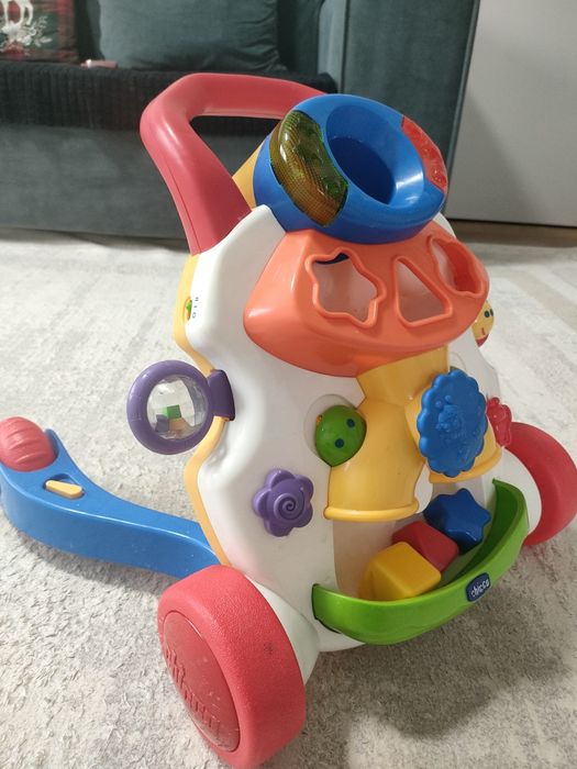 Толокар - каталка фирмы Chicco (ходунки)