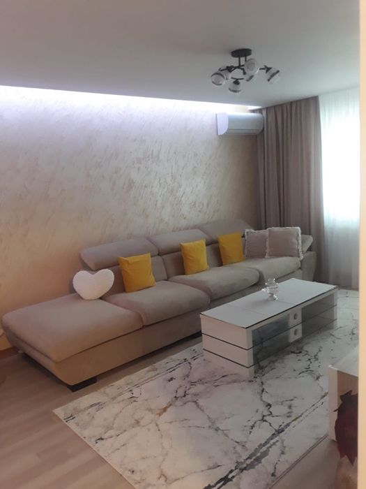 Apartament  4 camere