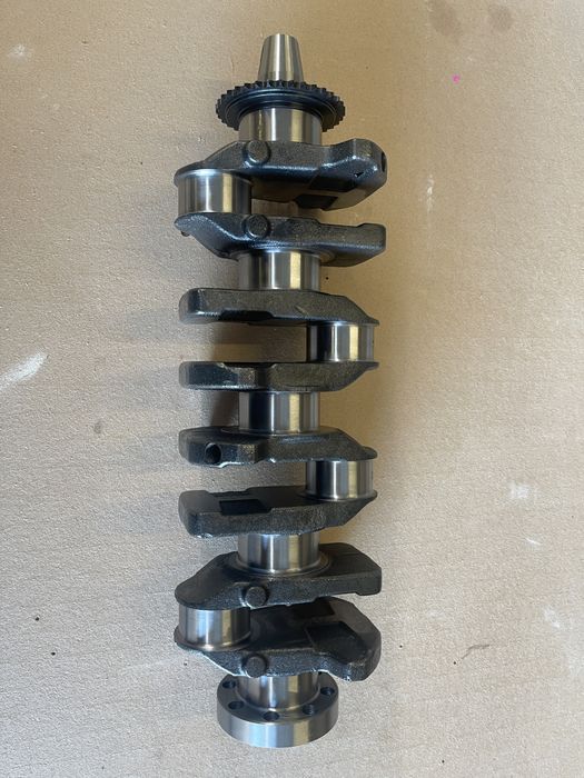 Нов Колянов вал Mazda 6,Mazda 3 ,CX7  2.2 Diesel