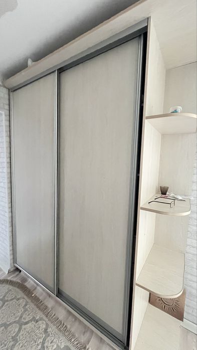 Шкаф для прихожей