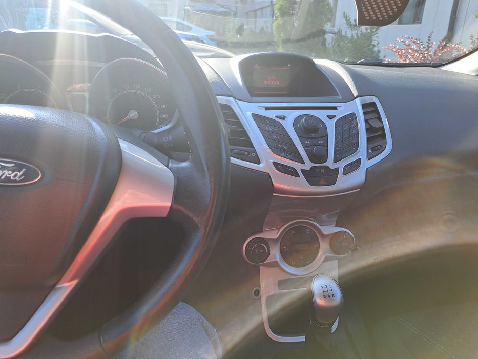 Autoturism Ford Fiesta