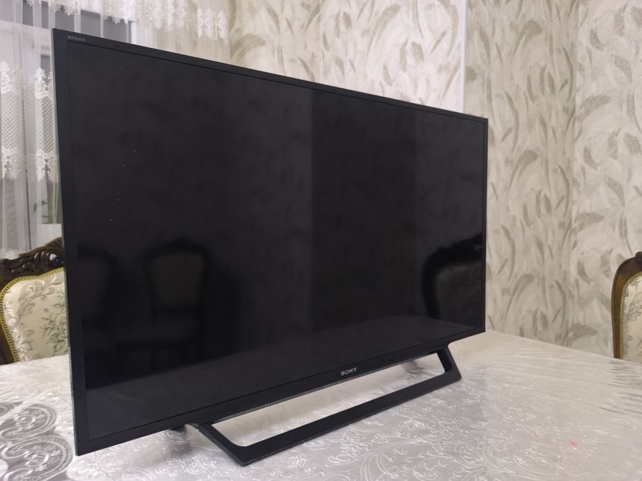 Телевизор SONY..