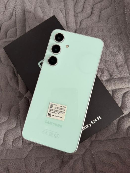 Продам Galaxy S24 FE